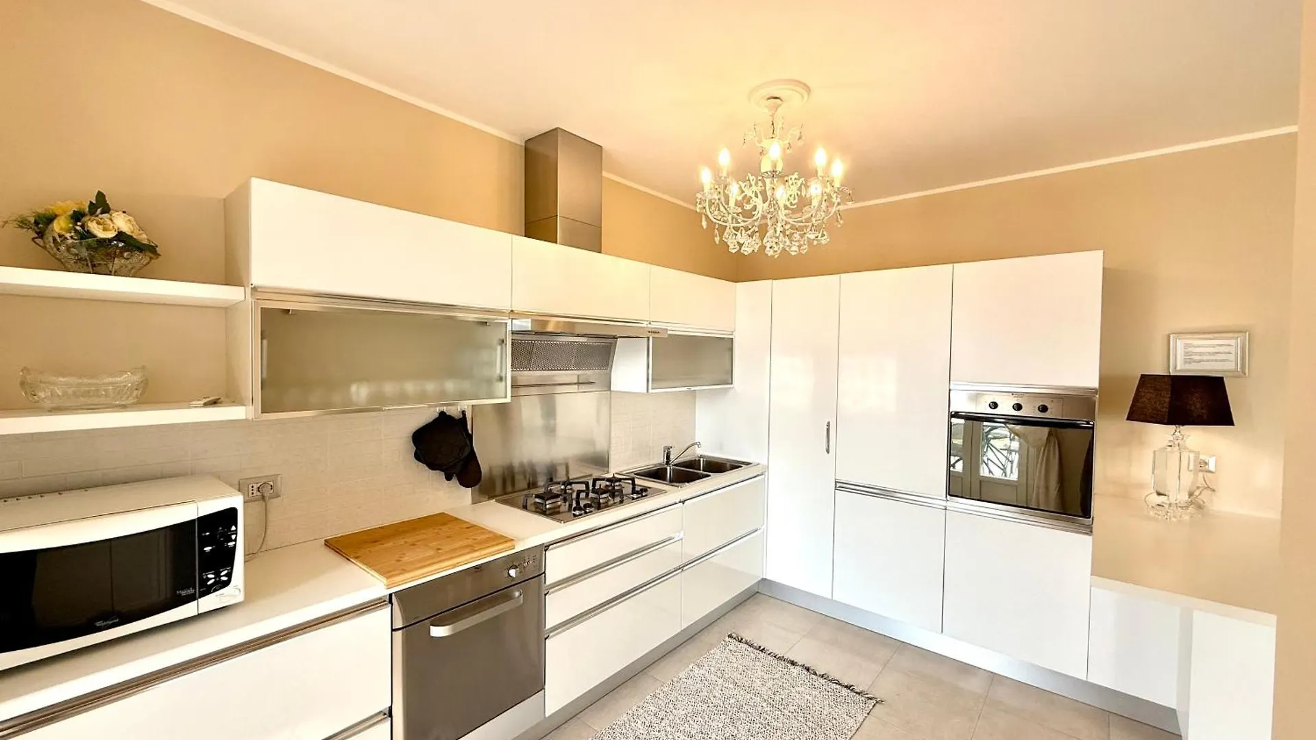 Villa Charme تريميتْسّو